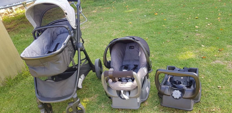 steelcraft pram and capsule bundle